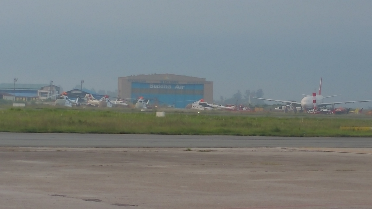 Ein paar Hubschrauber und...
