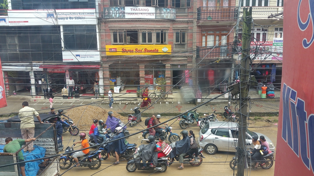 Mit einem Motorrad kommt man am besten voran, wenn man vom Regen mal absieht
